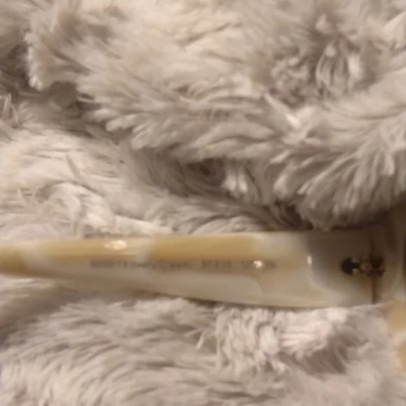 Vintage Coach Reese Sunglasses in Ivory *Please read description b4 offers* 🙏😊 - Picture 5 of 8